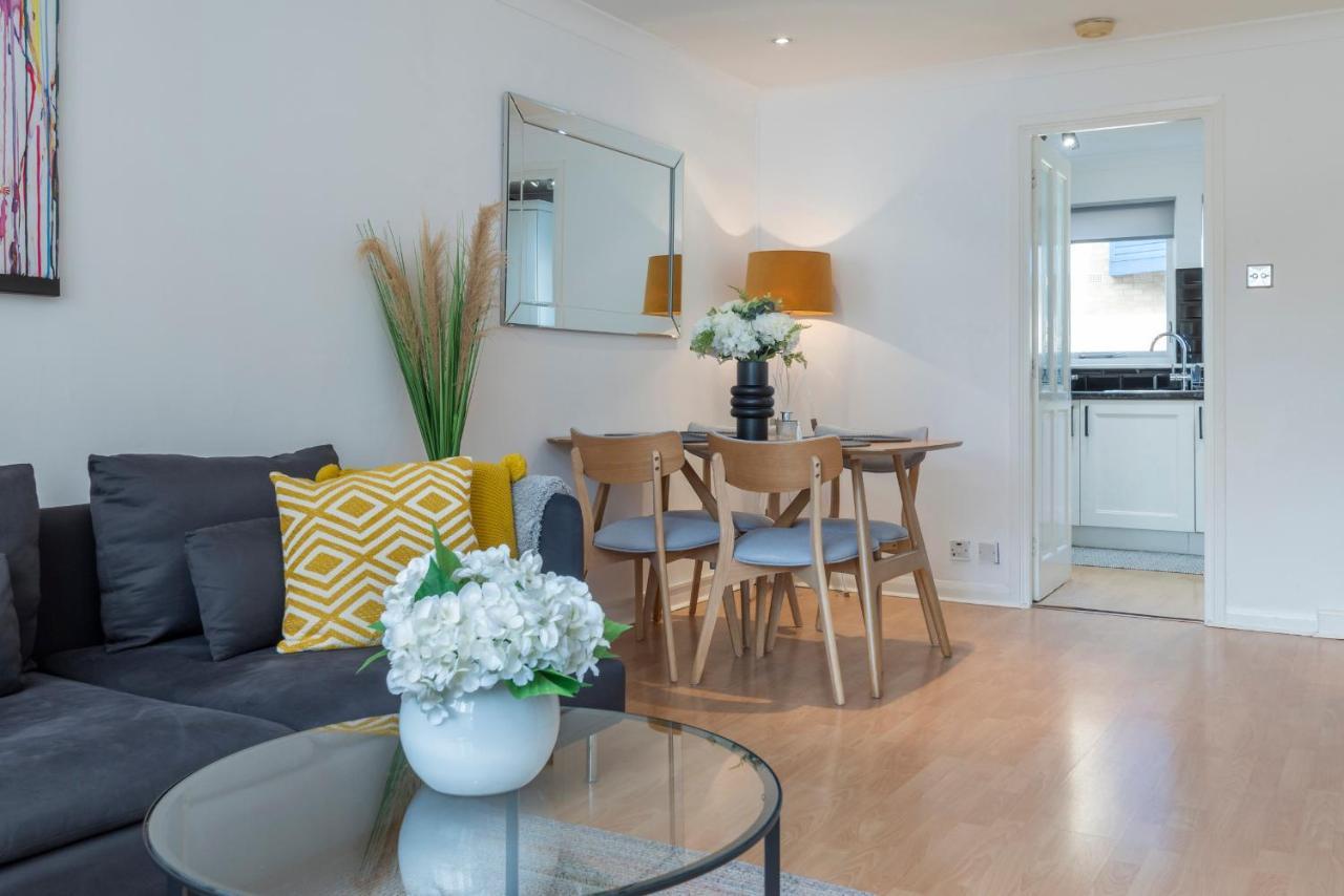 2 Bed Town House With Garden In Hackney, London Londres Exterior foto