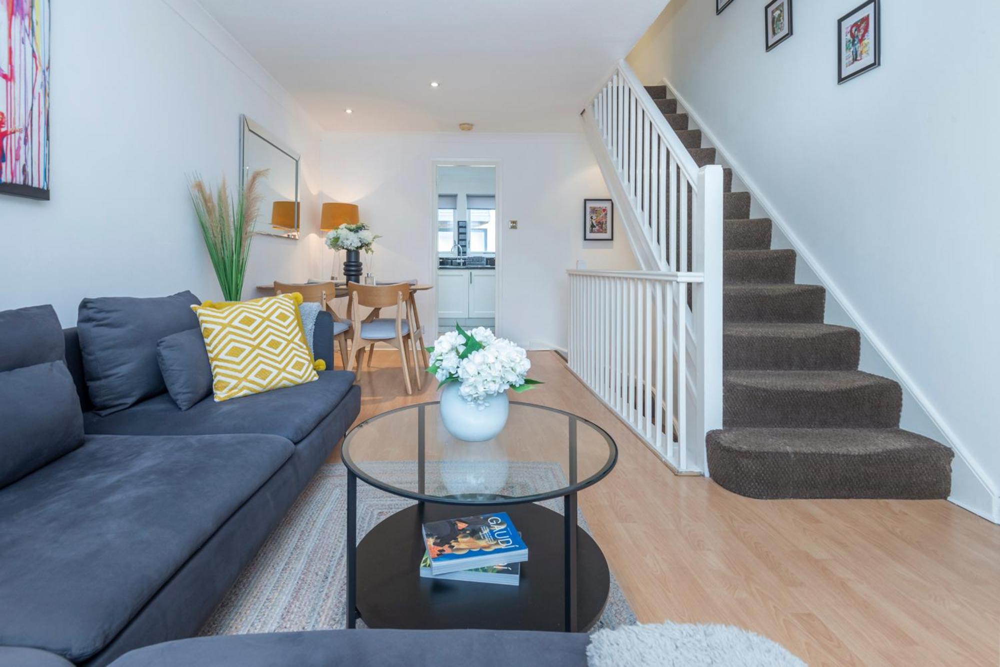 2 Bed Town House With Garden In Hackney, London Londres Exterior foto